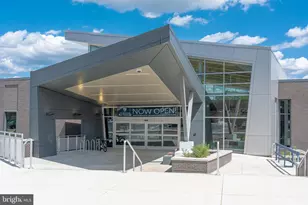 6725 W Wakefield Dr, Alexandria, VA 22307 - Photo 39