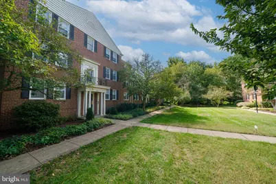 6725 W Wakefield Drive #B1, Alexandria, VA 22307 - Photo 3