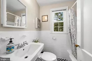 6725 W Wakefield Dr, Alexandria, VA 22307 - Photo 21