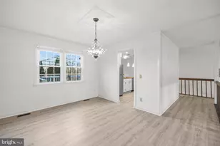 5515 Buggy Whip Dr, Centreville, VA 20120 - Photo 9