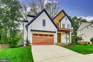 913 Symphony Cir SW, Vienna, VA 22180 - Photo 3