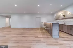 913 Symphony Cir SW, Vienna, VA 22180 - Photo 127