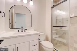 913 Symphony Cir SW, Vienna, VA 22180 - Photo 75