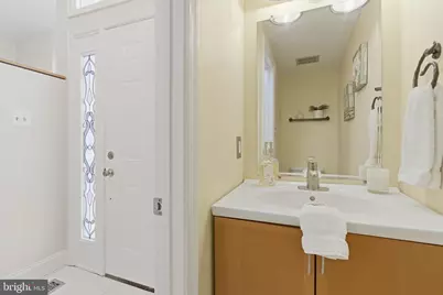 507 Dakota Drive, Herndon, VA 20170 - Photo 3