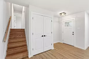 7113 Falcon St, Annandale, VA 22003 - Photo 5