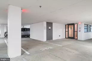 2960 Vaden Dr, Fairfax, VA 22031 - Photo 41