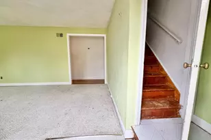 7330 Poplar Ct, Falls Church, VA 22042 - Photo 3