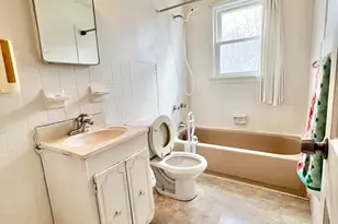 7330 Poplar Ct, Falls Church, VA 22042 - Photo 9