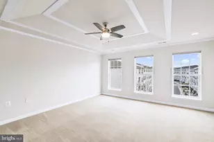 6055 Wicker Ln, Centreville, VA 20121 - Photo 19