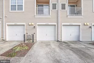 6055 Wicker Ln, Centreville, VA 20121 - Photo 33