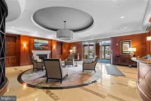 8220 Crestwood Heights Dr, McLean, VA 22102 - Photo 3