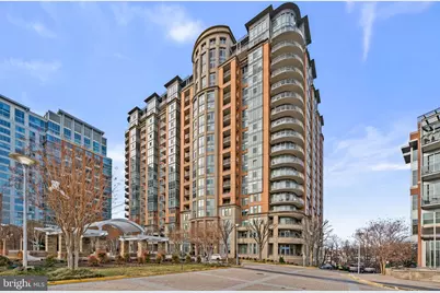 8220 Crestwood Heights Drive #203, McLean, VA 22102 - Photo 1