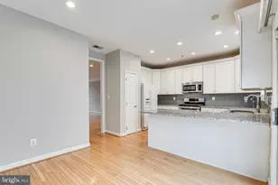 8872 Ashgrove House Ln, Vienna, VA 22182 - Photo 19