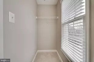 8872 Ashgrove House Ln, Vienna, VA 22182 - Photo 27