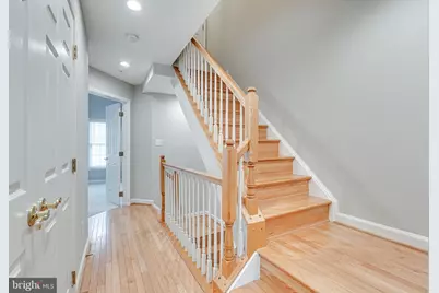 8872 Ashgrove House Lane, Vienna, VA 22182 - Photo 35