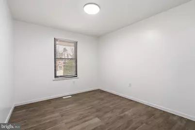 2146 Woodford Road, Vienna, VA 22182 - Photo 17