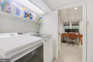 6032 Grove Dr, Alexandria, VA 22307 - Photo 31