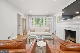 6032 Grove Dr, Alexandria, VA 22307 - Photo 3