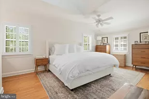 6032 Grove Dr, Alexandria, VA 22307 - Photo 7