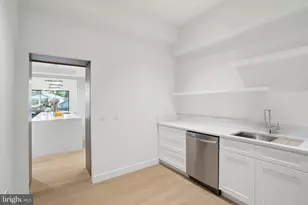 7421 Magarity Rd, Falls Church, VA 22043 - Photo 37