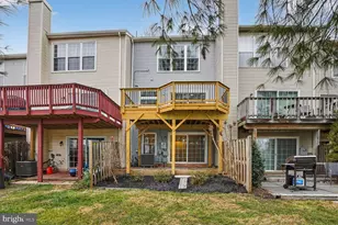 12105 Wedgeway Pl, Fairfax, VA 22033 - Photo 25