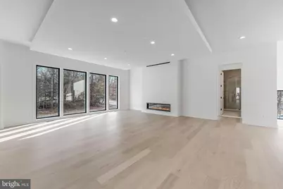 731 Ellsworth Avenue, Great Falls, VA 22066 - Photo 23