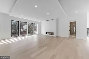 731 Ellsworth Ave, Great Falls, VA 22066 - Photo 23