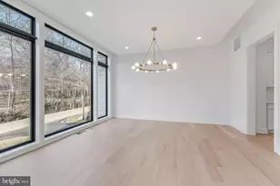 731 Ellsworth Ave, Great Falls, VA 22066 - Photo 9