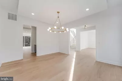 731 Ellsworth Avenue, Great Falls, VA 22066 - Photo 13