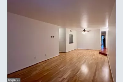 5904 Cove Landing Road #301, Burke, VA 22015 - Photo 9