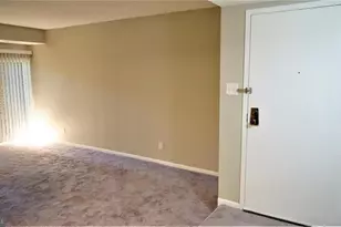 11818 Breton Ct, Reston, VA 20191 - Photo 7