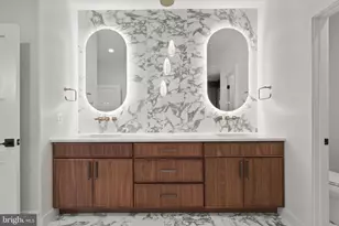 1111 Lakewood Dr SW, Vienna, VA 22180 - Photo 53