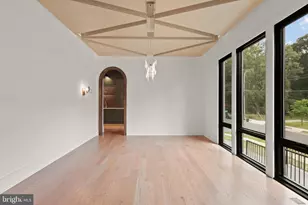 1111 Lakewood Dr SW, Vienna, VA 22180 - Photo 25