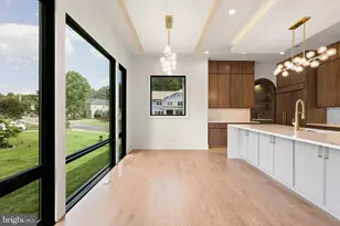 1111 Lakewood Dr SW, Vienna, VA 22180 - Photo 23