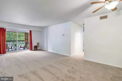 5912 Cove Landing Road #301, Burke, VA 22015 - Photo 5