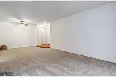 5912 Cove Landing Road #301, Burke, VA 22015 - Photo 7