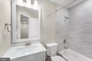 14012 Betsy Ross Ln, Centreville, VA 20121 - Photo 33