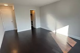 8340 Greensboro Dr, McLean, VA 22102 - Photo 9