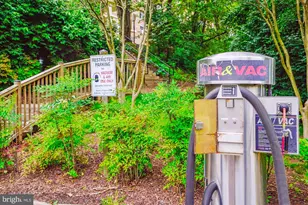 8340 Greensboro Dr, McLean, VA 22102 - Photo 57