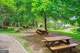 8340 Greensboro Dr, McLean, VA 22102 - Photo 41