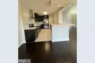 8340 Greensboro Dr #618, McLean, VA 22102 - Photo 5