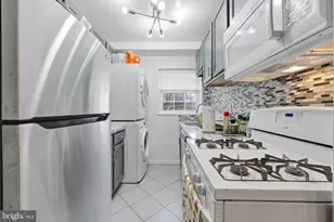 2239 Farrington Ave, Alexandria, VA 22303 - Photo 11