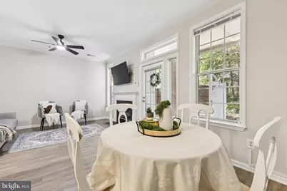 1361 Garden Wall Circle #701, Reston, VA 20194 - Photo 5