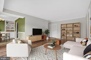 9702 Kingsbridge Dr, Fairfax, VA 22031 - Photo 3