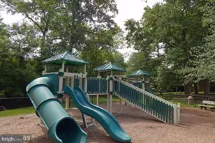 9702 Kingsbridge Dr, Fairfax, VA 22031 - Photo 35