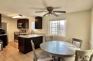 8679 Hickory Ridge Ct, Springfield, VA 22153 - Photo 3