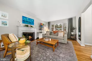 3216 Patrick Henry Dr, Falls Church, VA 22044 - Photo 3