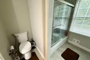 6421 Spring Lake Dr, Burke, VA 22015 - Photo 59