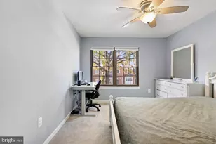 3939 Tallow Tree Pl, Fairfax, VA 22033 - Photo 13