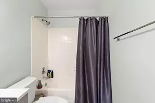 3939 Tallow Tree Pl, Fairfax, VA 22033 - Photo 11